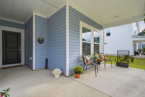 66 Red Bluff Street Summerville SC 29483