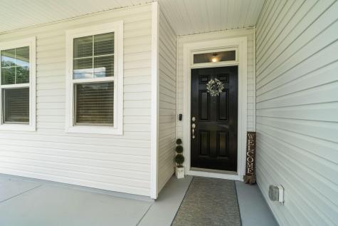 689 W Butternut Road Summerville SC 29483