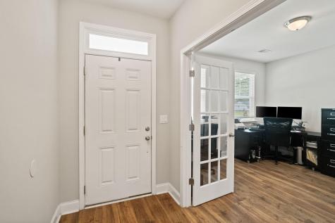 689 W Butternut Road Summerville SC 29483