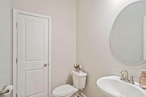 689 W Butternut Road Summerville SC 29483