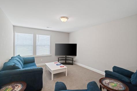 689 W Butternut Road Summerville SC 29483