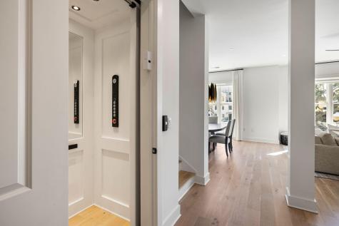 508 Helmsman Street Charleston SC 29492
