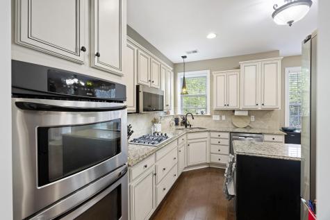 1011 Legacy Lane Summerville SC 29485