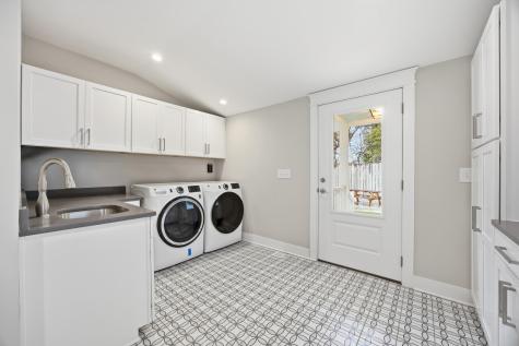 1173 Carter Avenue Mount Pleasant SC 29464