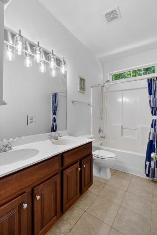 822 Paran Oaks Drive Charleston SC 29414