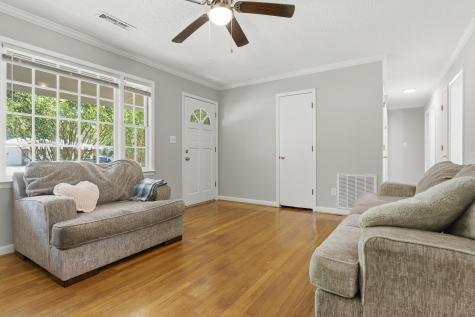 411 Forest Circle Summerville SC 29483