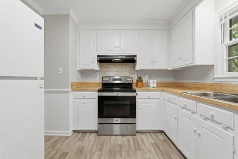 411 Forest Circle Summerville SC 29483