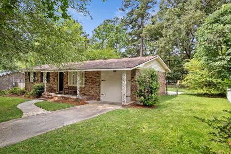 411 Forest Circle Summerville SC 29483