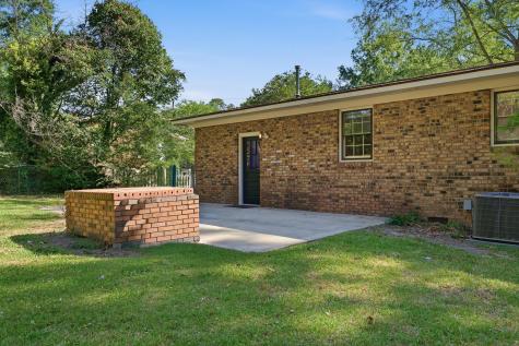411 Forest Circle Summerville SC 29483