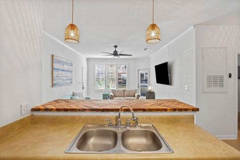 200 Bucksley Lane Charleston SC 29492