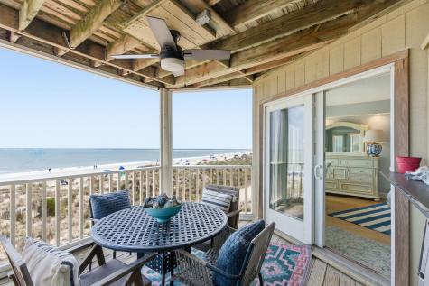 9000 Palmetto Drive Isle Of Palms SC 29451