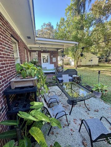 359 Howle Avenue Charleston SC 29412