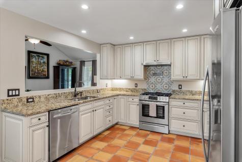 1511 Wakendaw Road Mount Pleasant SC 29464