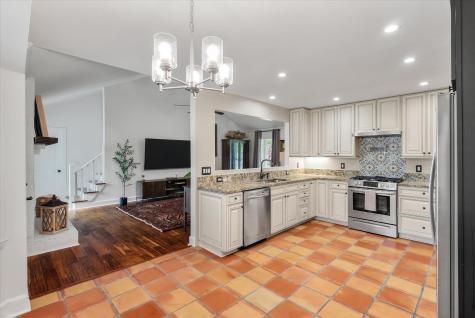 1511 Wakendaw Road Mount Pleasant SC 29464