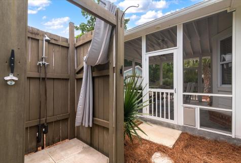 1511 Wakendaw Road Mount Pleasant SC 29464