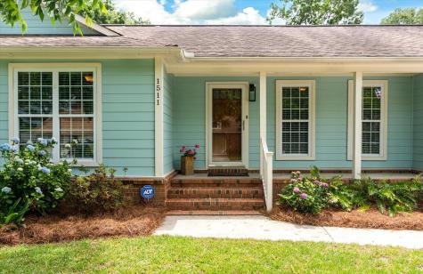 1511 Wakendaw Road Mount Pleasant SC 29464