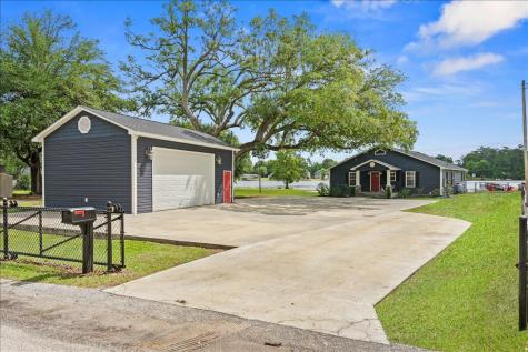 1317 Lakeview Drive Manning SC 29102