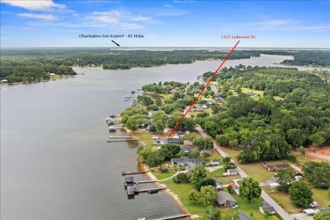 1317 Lakeview Drive Manning SC 29102