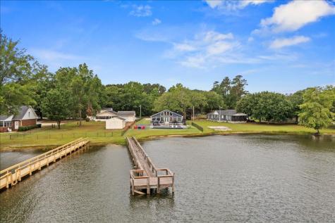 1317 Lakeview Drive Manning SC 29102