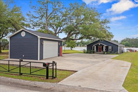 1317 Lakeview Drive Manning SC 29102