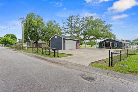 1317 Lakeview Drive Manning SC 29102