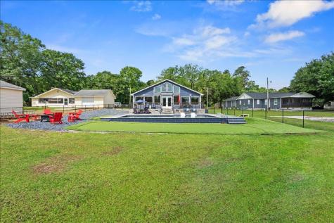 1317 Lakeview Drive Manning SC 29102