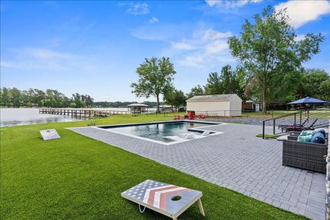 1317 Lakeview Drive Manning SC 29102