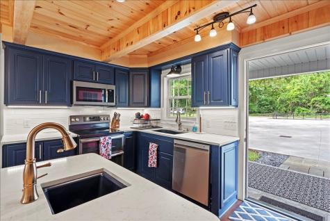 1317 Lakeview Drive Manning SC 29102