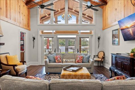 1317 Lakeview Drive Manning SC 29102