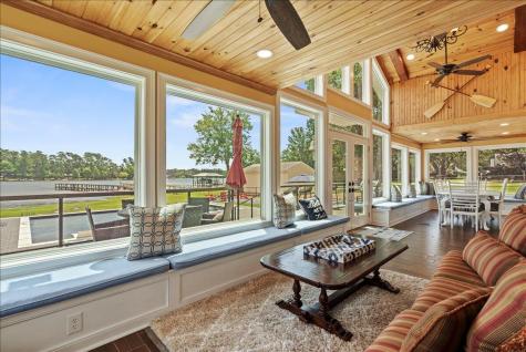 1317 Lakeview Drive Manning SC 29102