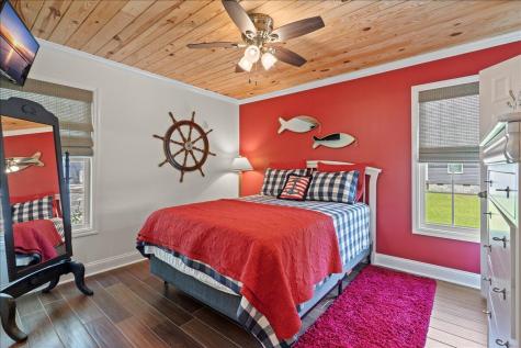 1317 Lakeview Drive Manning SC 29102