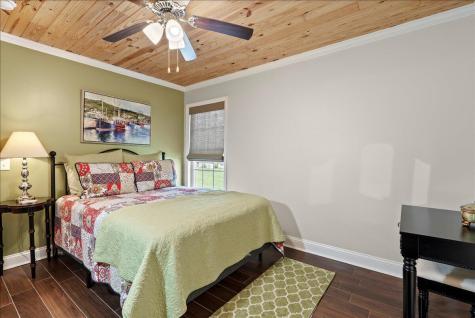 1317 Lakeview Drive Manning SC 29102