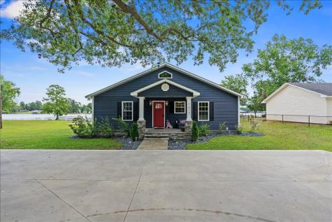 1317 Lakeview Drive Manning SC 29102