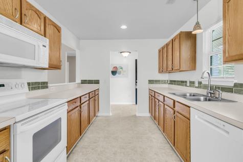 106 Dovetail Circle Summerville SC 29483