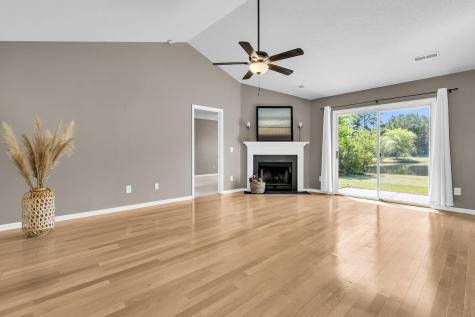 106 Dovetail Circle Summerville SC 29483