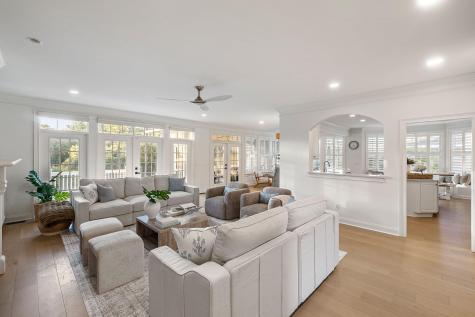 4882 Sound View Drive Mount Pleasant SC 29466