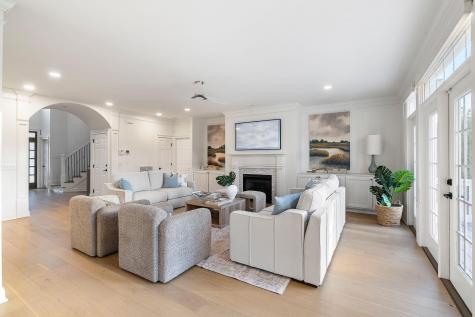 4882 Sound View Drive Mount Pleasant SC 29466