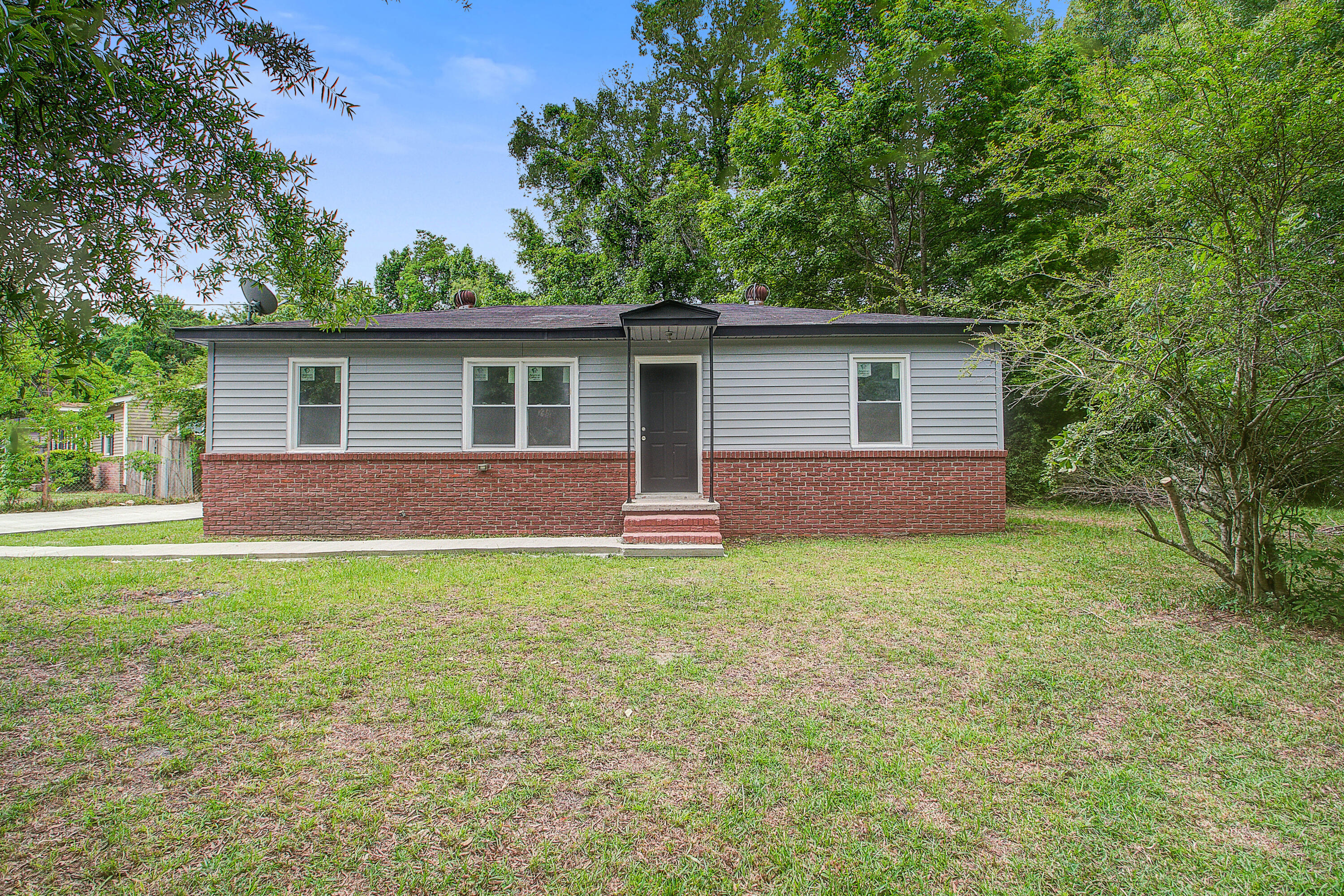 151 Stratton Drive North Charleston SC 29420