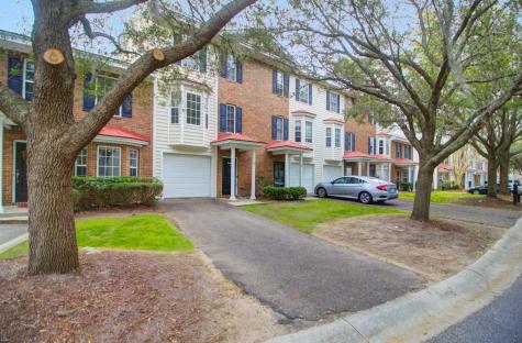 4008 Radcliffe Place Drive Charleston SC 29414