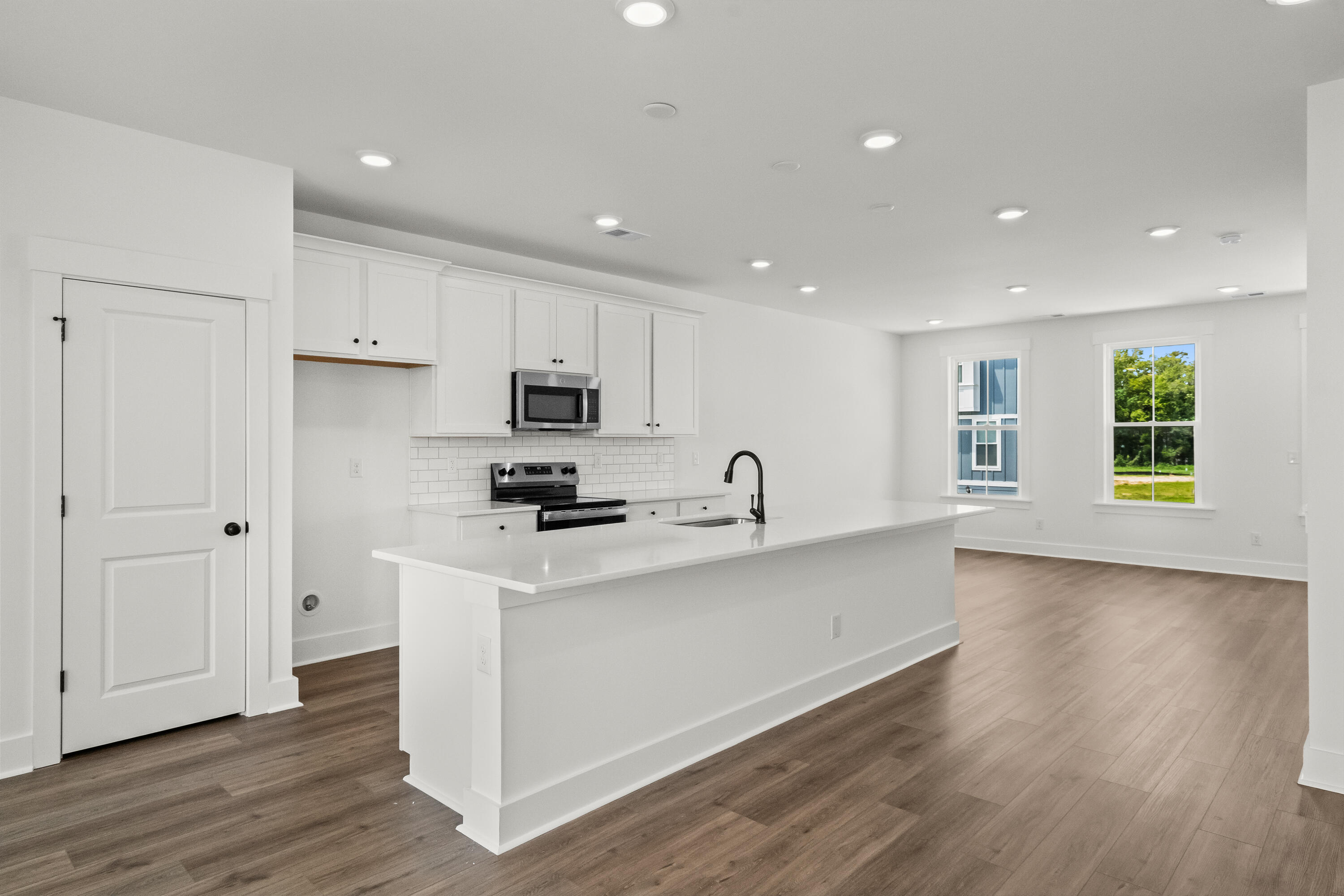 4079 Saint Johns Avenue North Charleston SC 29405