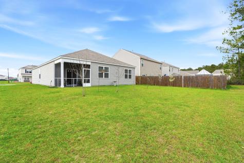 122 Oakwood Boulevard Summerville SC 29486