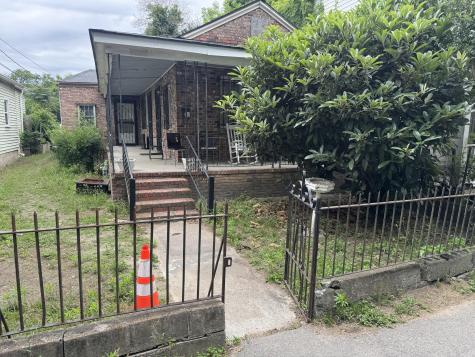 8 Poinsett Street Charleston SC 29403