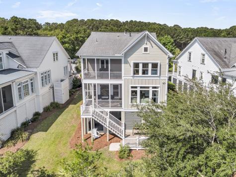 2072 Amenity Park Drive Mount Pleasant SC 29466