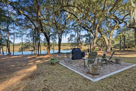 8448 Chisolm Plantation Road Edisto Island SC 29438