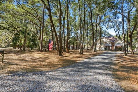 8448 Chisolm Plantation Road Edisto Island SC 29438