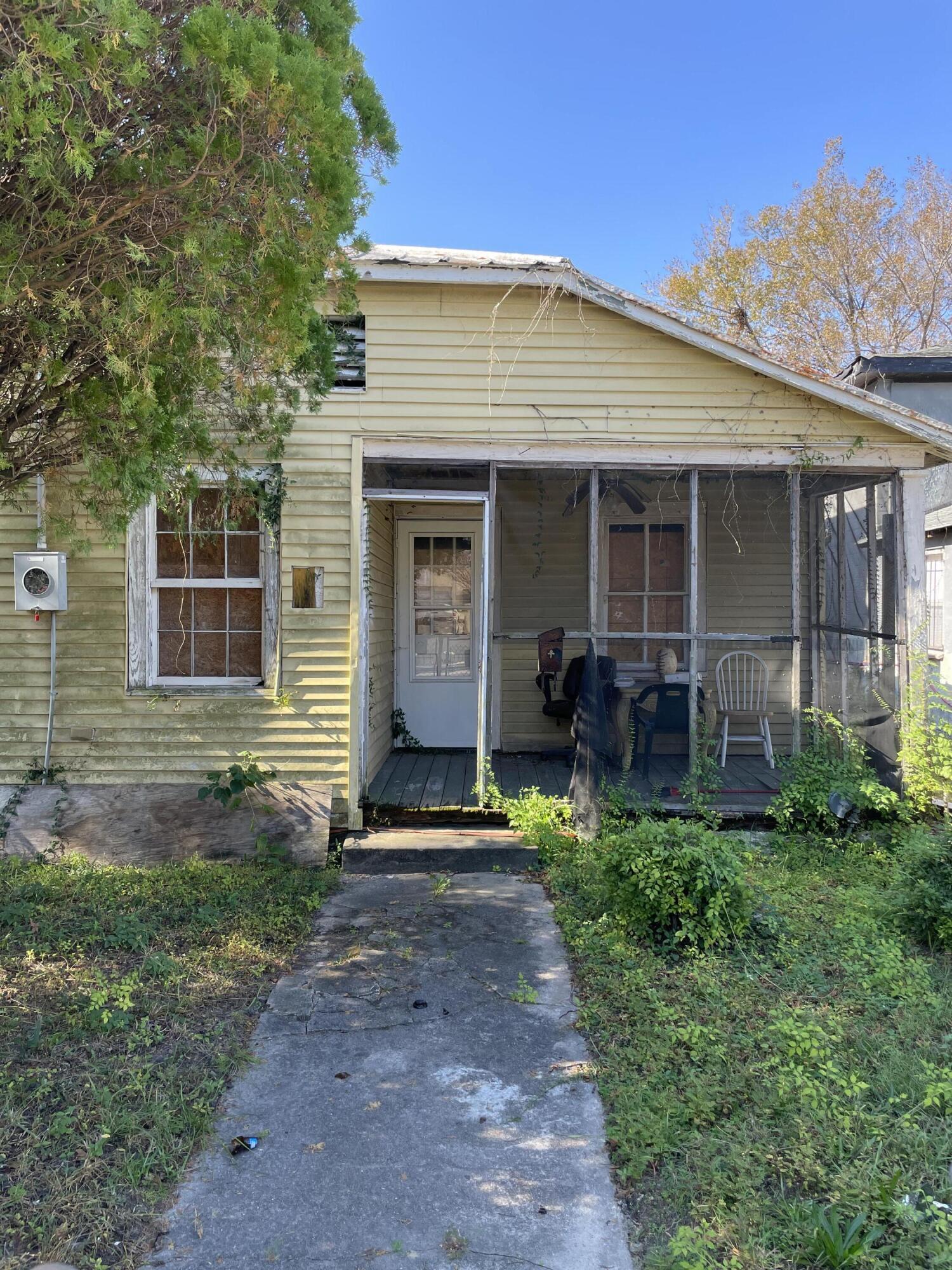 431 N Hanover Street Charleston SC 29403