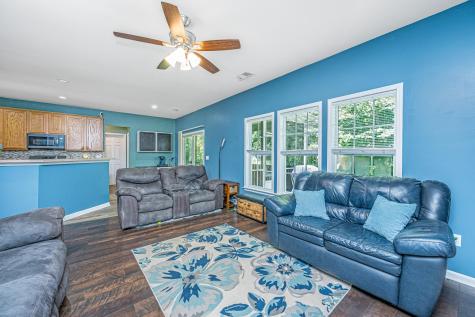 1517 Saint Stephens Way Hanahan SC 29410