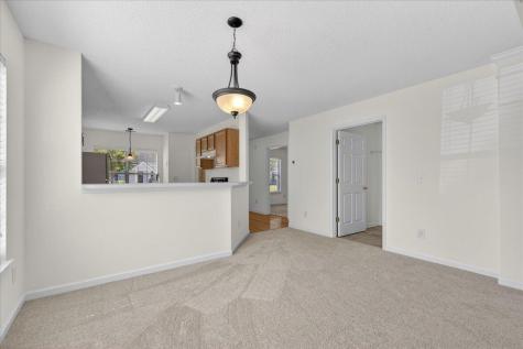 206 Dupont Way Summerville SC 29485