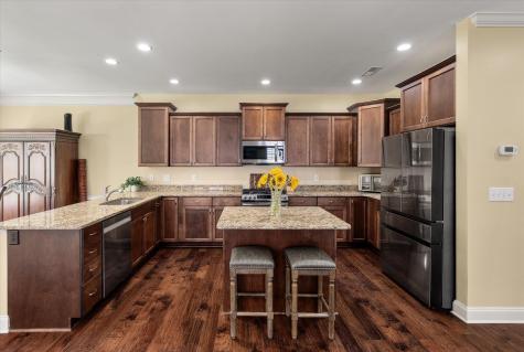 1904 Chestnut Oak Lane Charleston SC 29414