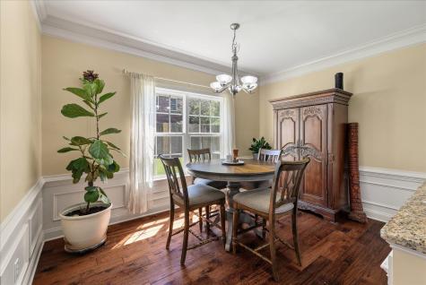 1904 Chestnut Oak Lane Charleston SC 29414
